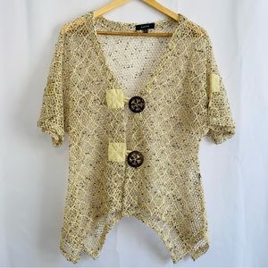 Kaktus Crochet Knit Open Weave Wooden Button Boho Cardigan Size M never wore!